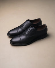 Berwick Cap Toe Oxford – Black