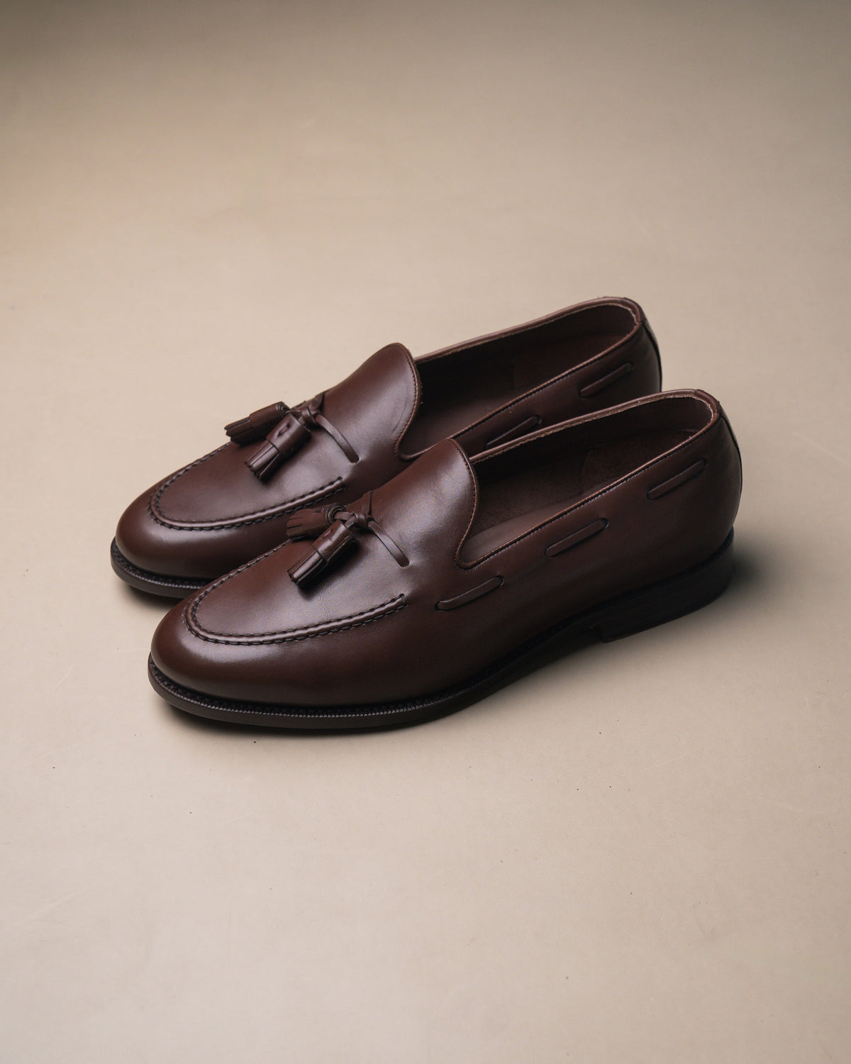Berwick Tassel Loafer – Dark Brown