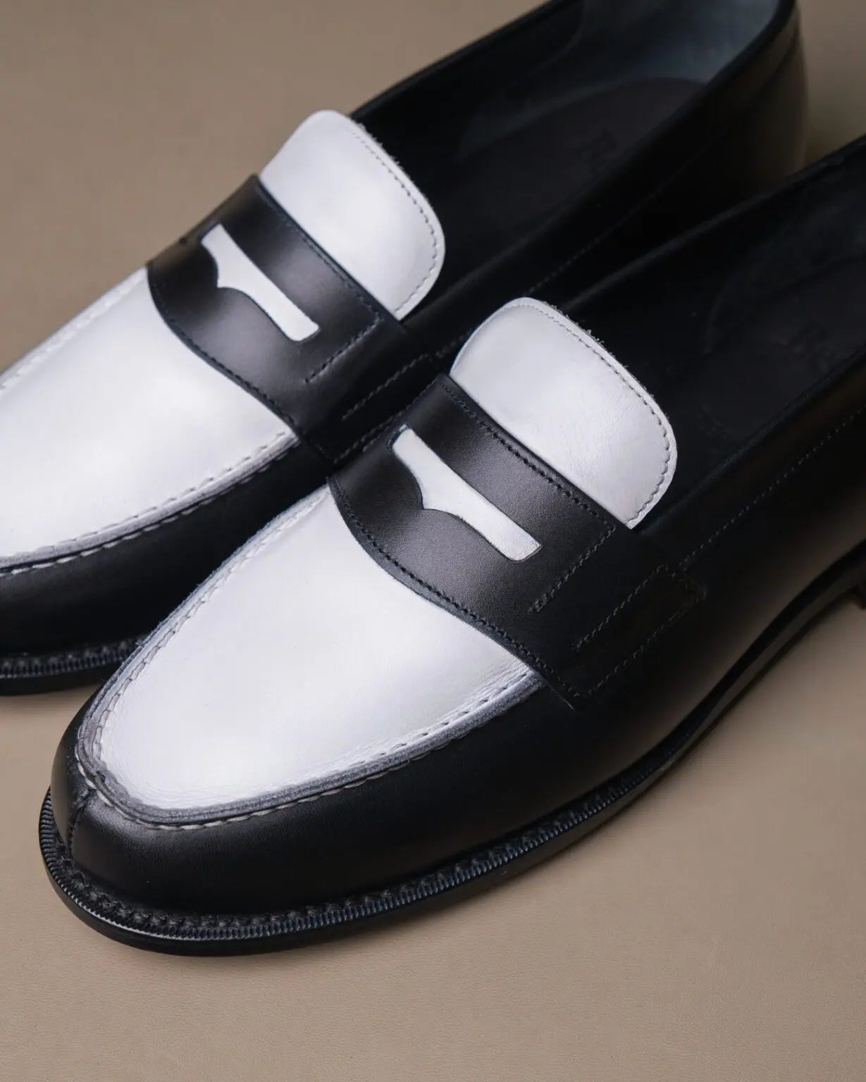 Berwick French Loafer Box Calf Black/White
