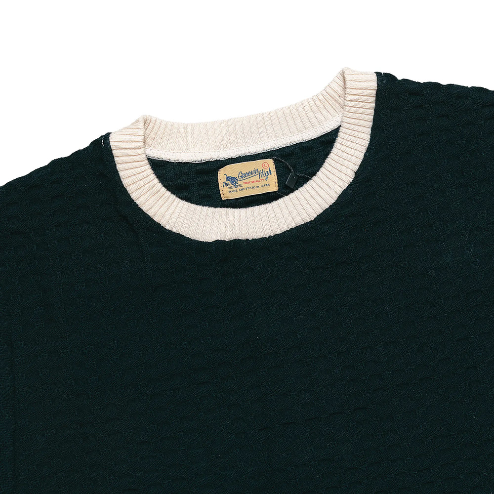 Groovin High #260204 Summer Knit Waffle Black Collar Detail