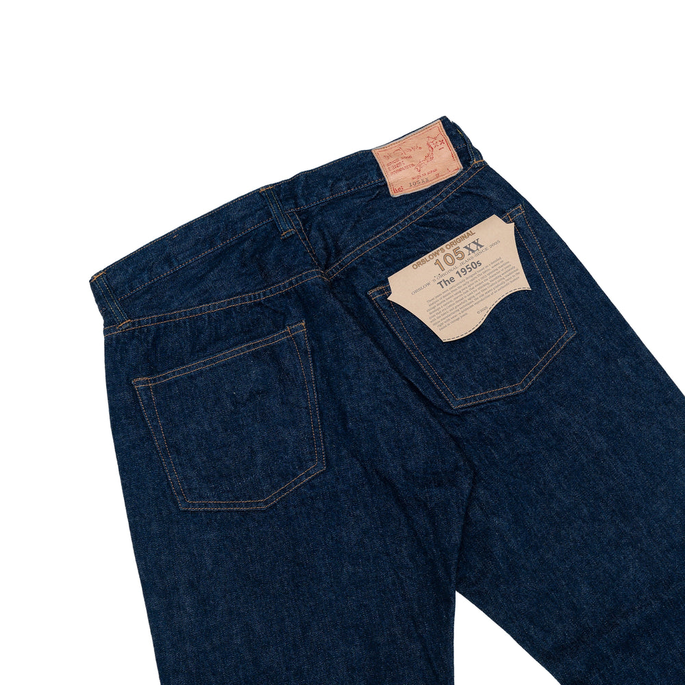 Orslow 105XX The 1950s Selvedge Denim One Wash มุมมองเต็มตัวด้านหลัง พร้อมป้ายหนังและกระเป๋าหลังสองข้าง