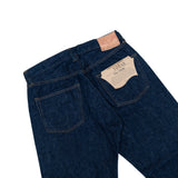 Orslow 105XX The 1950s Selvedge Denim One Wash มุมมองเต็มตัวด้านหลัง พร้อมป้ายหนังและกระเป๋าหลังสองข้าง