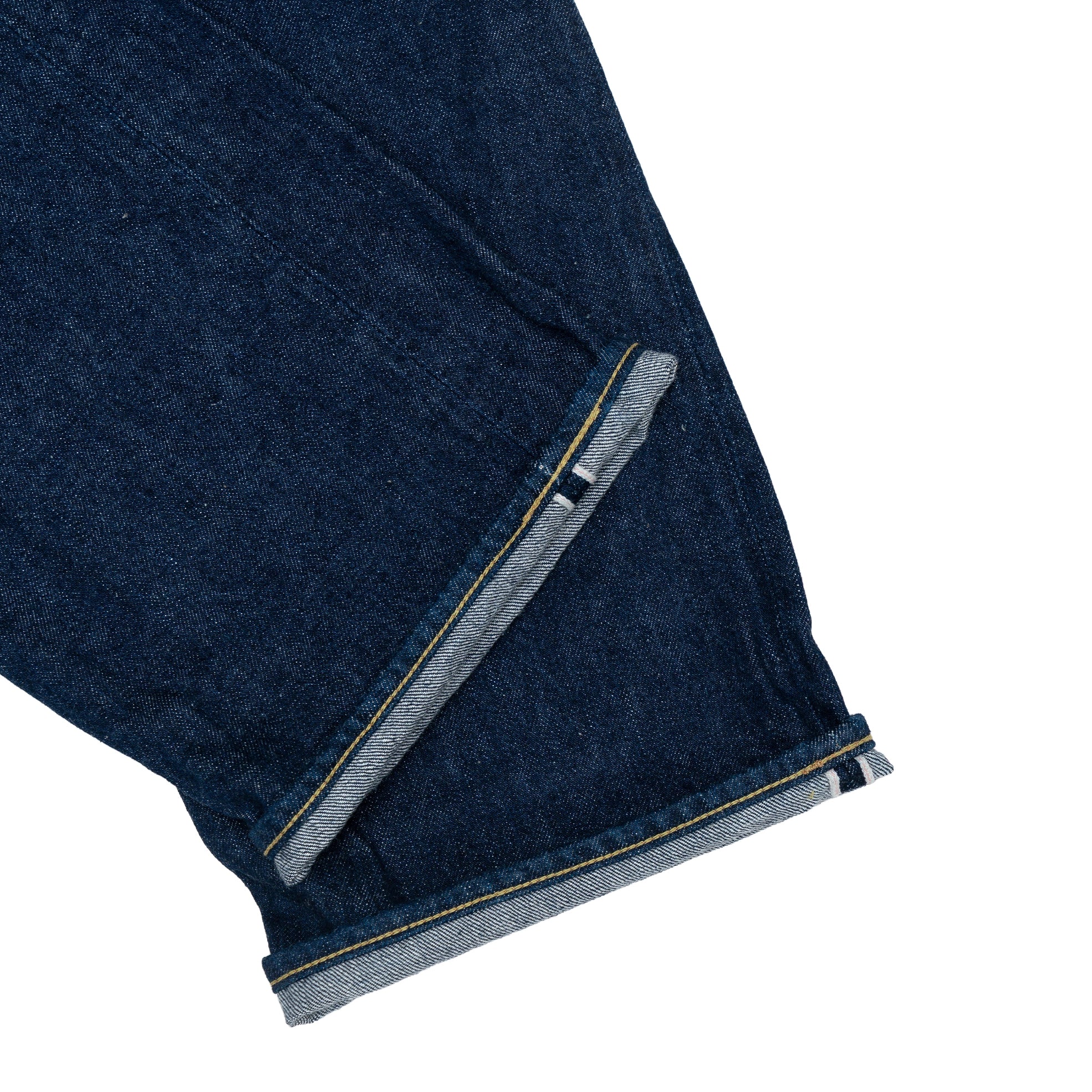 ขอบริมผ้ายีนส์ Orslow 105XX The 1950s Selvedge Denim One Wash โชว์รายละเอียด selvedge ID สีขาวแดง