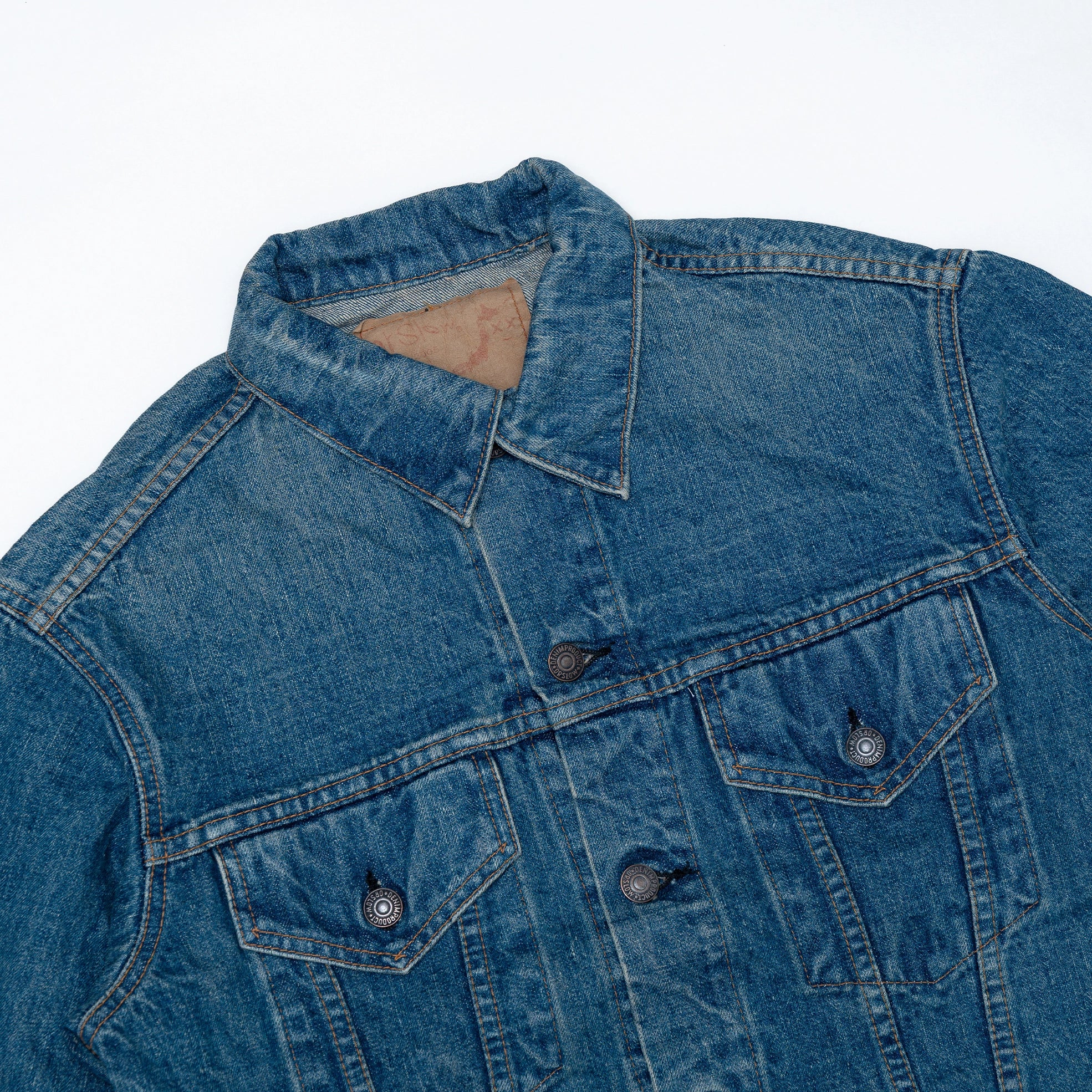 ดีเทลกระเป๋าและตะเข็บของ orSlow 1960’s Type 3 Denim Jacket แสดงดีไซน์สไตล์วินเทจ
