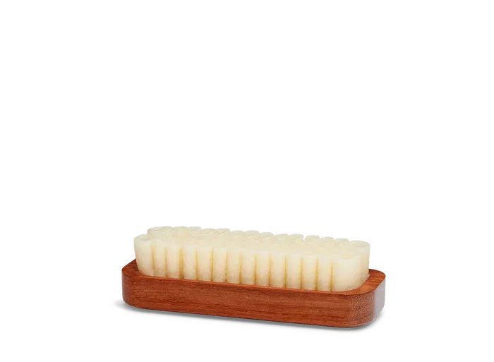Saphir MDO Crepe Brush Front View
