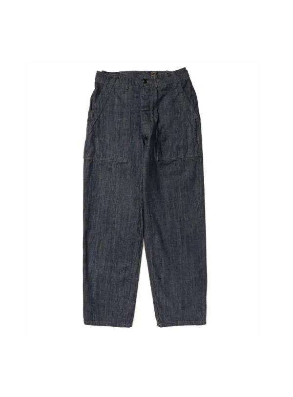 A close-up of JELADO Baker Pants, showcasing the texture of the 10.5oz LASTRESORTDENIM blue tag fabric, a large side cargo pocket with a urea button, and a classic wide silhouette, blending military inspiration with a comfortable denim feel.