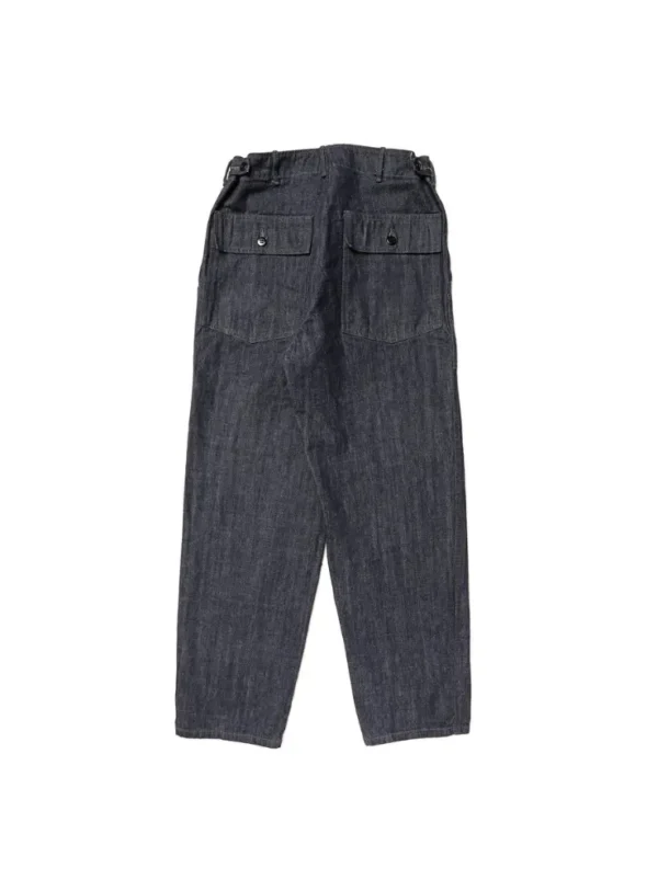 A close-up of JELADO Baker Pants, showcasing the texture of the 10.5oz LASTRESORTDENIM blue tag fabric, a large side cargo pocket with a urea button, and a classic wide silhouette, blending military inspiration with a comfortable denim feel.